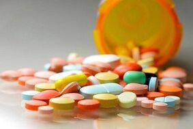 comprimidos para o tratamento de fungos nas unhas dos pés